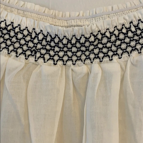 Niko and... size 3, crop blouse with bell sleeve - Picture 3 of 6